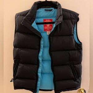 UNIONBAY Black Puffer Vest with Blue Interior